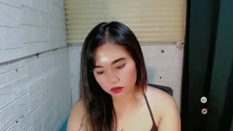 Snapshot of sweet_laika chatting on 01/19/25, 06:53 LAIKA online show from 01/19/25, 06:53