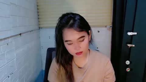 Snapshot of sweet_laika chatting on 01/25/25, 07:06 LAIKA online show from 01/25/25, 07:06