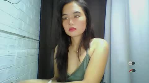 Snapshot of sweet_laika chatting on 09/11/25, 03:17 LAIKA online show from 09/11/25, 03:17