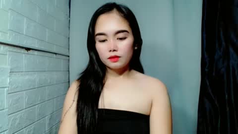 LAIKA online show from 02/21/26, 03:40