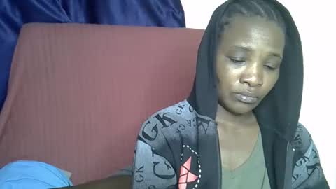 Snapshot of sweet_lessly chatting on 01/13/26, 12:16 sweet_lessly online show from 01/13/26, 12:16