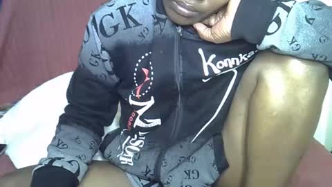 Snapshot of sweet_lessly chatting on 01/14/26, 02:23 sweet_lessly online show from 01/14/26, 02:23