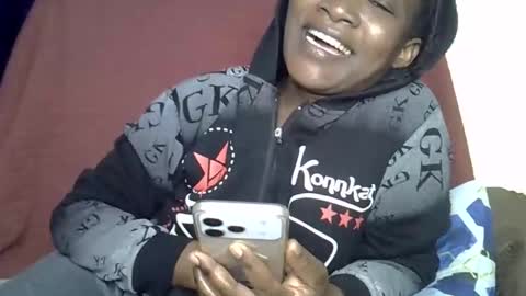 sweet_lessly online show from 02/12/26, 07:20