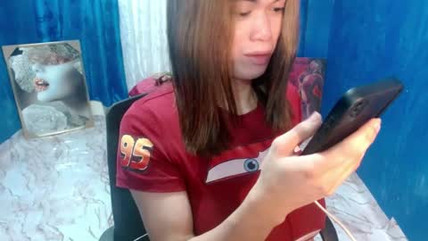 Snapshot of sweet_like_angel143 chatting on 07/13/26, 10:18 angie online show from 07/13/26, 10:18