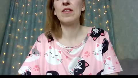 sweet_lilbunny online show from 01/06/26, 04:00