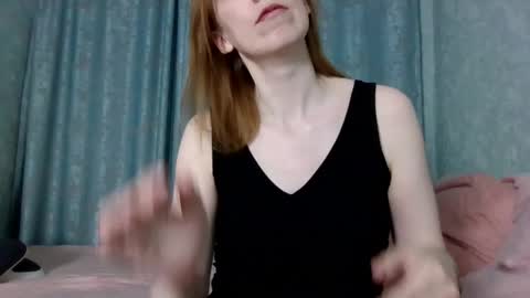 sweet_lilbunny online show from 04/11/26, 05:39