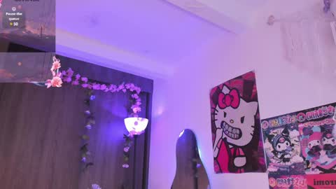 Snapshot of sweet_lilly_sweet chatting on 12/18/24, 02:42 sweet_lilly_sweet online show from 12/18/24, 02:42