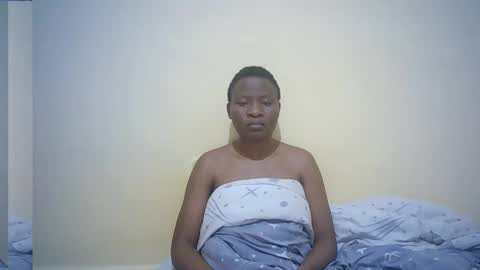 Snapshot of sweet_lily2 chatting on 12/05/24, 10:33 sweet_lily2 online show from 12/05/24, 10:33