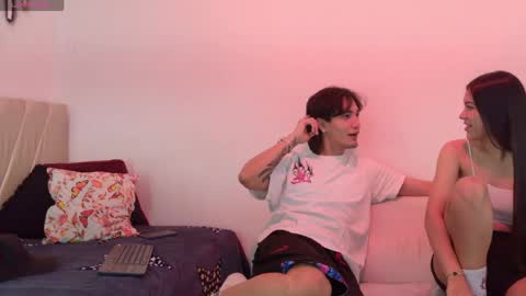 Mia online show from 05/24/26, 12:21