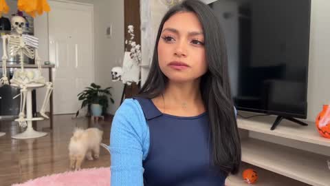 Snapshot of sweet_littleee chatting on 10/26/25, 06:58 free private online show from 10/26/25, 06:58