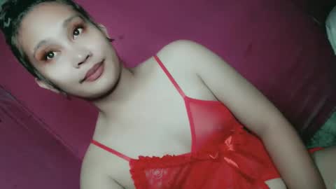 Snapshot of sweet_lover5 chatting on 02/09/25, 03:23 SWEET LOVE online show from 02/09/25, 03:23