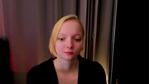 Snapshot of sweet_lynx chatting on 04/23/26, 04:20 Lana online show from 04/23/26, 04:20