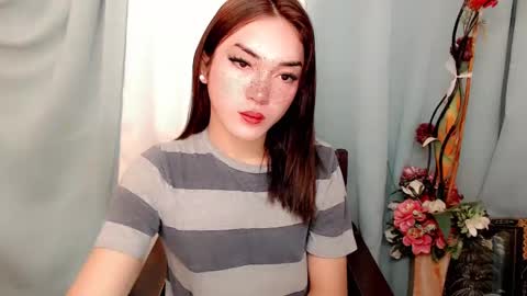 Snapshot of sweet_marie21 chatting on 02/16/25, 12:52 sweet_marie21 online show from 02/16/25, 12:52