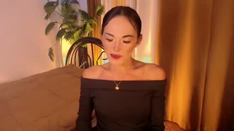 Snapshot of sweet_marry143 chatting on 06/19/26, 12:37 marry online show from 06/19/26, 12:37