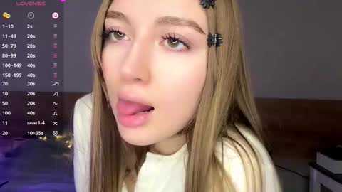 Michelle online show from 12/23/25, 01:25