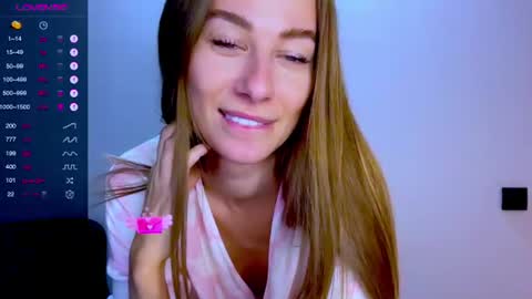 Mia online show from 06/20/26, 12:08