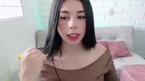 Snapshot of sweet_miaa24 chatting on 10/09/25, 04:38 Sweet  Mia online show from 10/09/25, 04:38