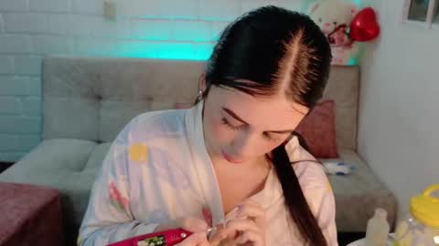 Snapshot of sweet_miaa24 chatting on 10/12/25, 11:37 Sweet  Mia online show from 10/12/25, 11:37