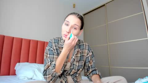 Sofi online show from 12/25/24, 05:37