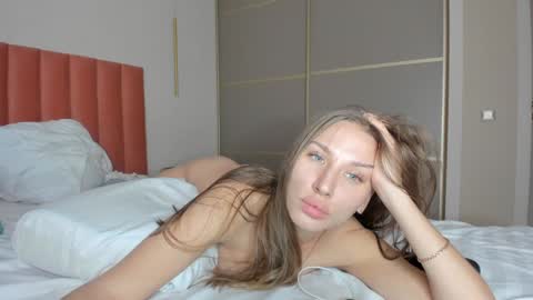 Sofi online show from 12/29/24, 11:07