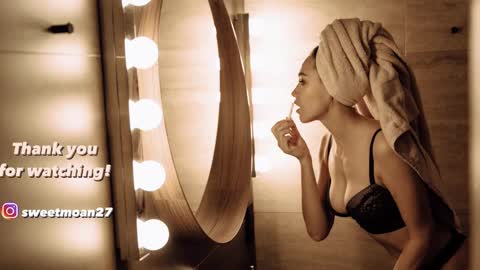 Snapshot of sweet_moan chatting on 02/12/25, 06:51 Dana online show from 02/12/25, 06:51