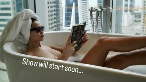 Snapshot of sweet_moan chatting on 05/03/26, 09:26 Dana online show from 05/03/26, 09:26