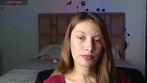 Snapshot of sweet_moon_v_ chatting on 01/13/26, 11:10 sweet_moon_v_ online show from 01/13/26, 11:10