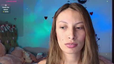 Snapshot of sweet_moon_v_ chatting on 02/16/26, 03:35 sweet_moon_v_ online show from 02/16/26, 03:35