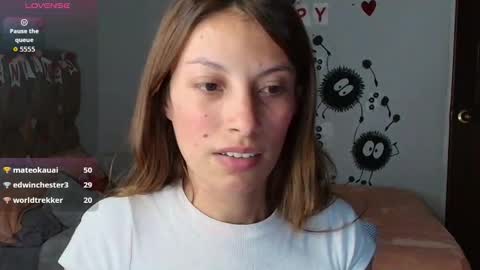 Snapshot of sweet_moon_v_ chatting on 02/20/26, 06:59 sweet_moon_v_ online show from 02/20/26, 06:59