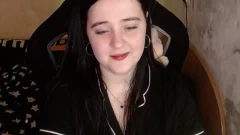 sweet_my_dream online show from 12/18/25, 07:09