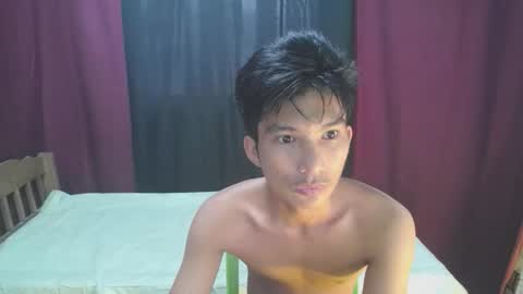 Snapshot of sweet_neth chatting on 05/29/26, 03:59 KENNETH online show from 05/29/26, 03:59