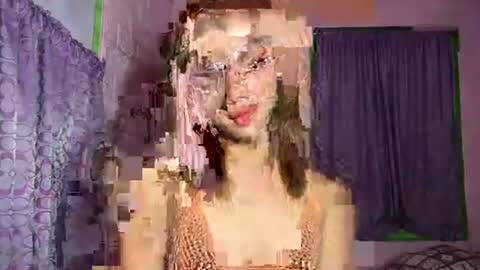 sweet_nikki03 online show from 06/10/26, 10:36