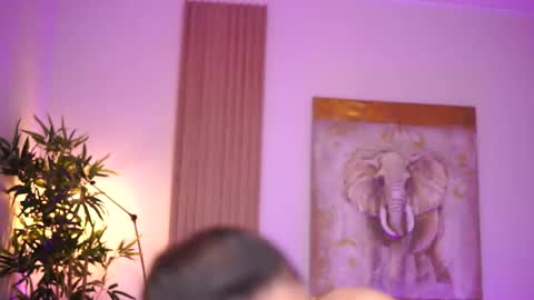 Lilly online show from 10/23/25, 08:13