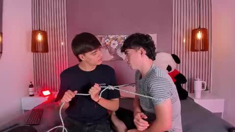 Snapshot of sweet_petter chatting on 10/12/25, 05:17 Petter online show from 10/12/25, 05:17