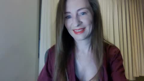 sweet_poeme online show from 06/21/26, 12:30