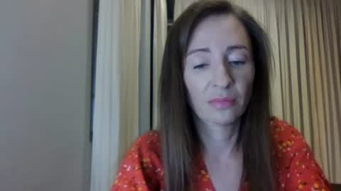 sweet_poeme online show from 06/22/26, 12:46