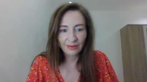 sweet_poeme online show from 07/16/26, 01:39