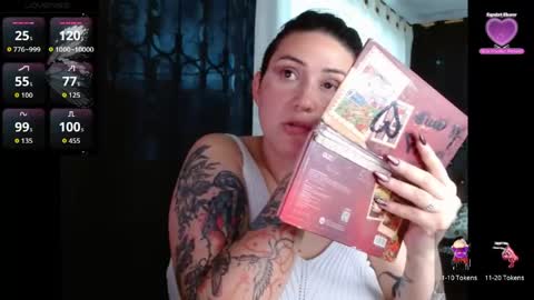Snapshot of sweet_poison_666 chatting on 05/14/26, 09:43 sweet_poison_666 online show from 05/14/26, 09:43