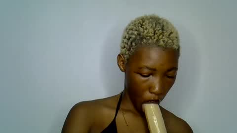 sweet girl online show from 06/27/26, 05:56