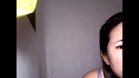 sweet_rich35 online show from 12/15/25, 05:01