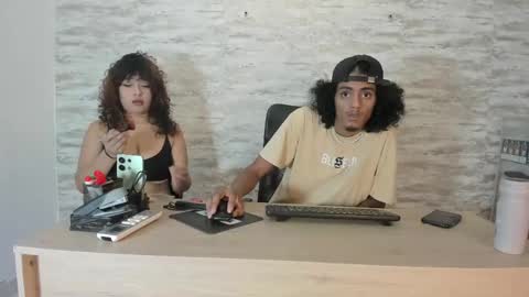 sweet_rose72 online show from 05/06/26, 01:47