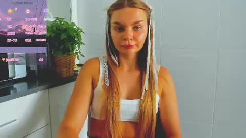 Snapshot of sweet_sabriina chatting on 06/27/26, 12:22 Sabina online show from 06/27/26, 12:22