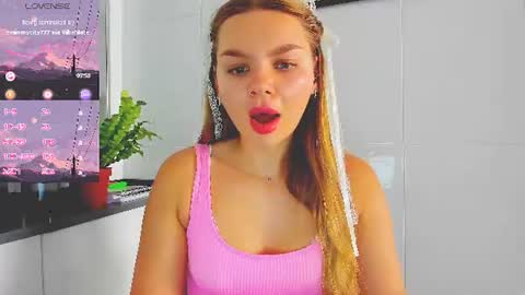 Snapshot of sweet_sabriina chatting on 07/12/26, 06:37 Sabina online show from 07/12/26, 06:37