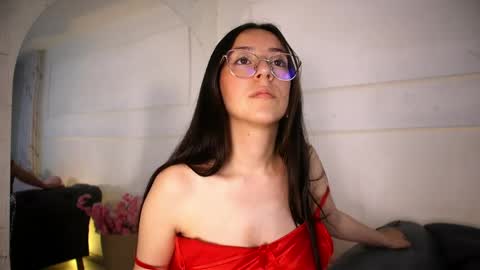 Snapshot of sweet_sammy_7 chatting on 06/04/26, 07:53 Sammy Lauren online show from 06/04/26, 07:53