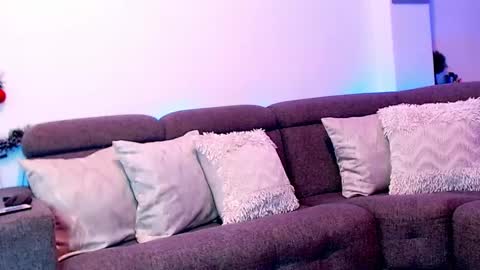 Sara online show from 12/20/24, 02:27