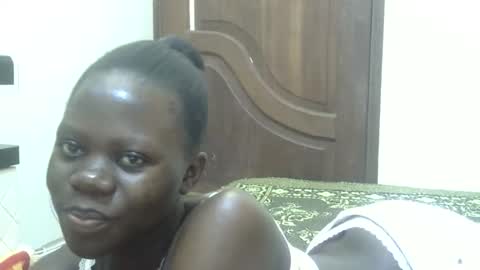 Snapshot of sweet_sharon01 chatting on 09/14/25, 06:23 Sharon online show from 09/14/25, 06:23