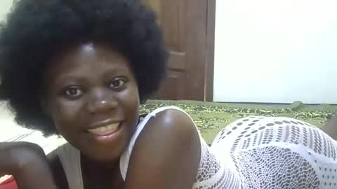 Snapshot of sweet_sharon01 chatting on 09/25/25, 11:14 Sharon online show from 09/25/25, 11:14