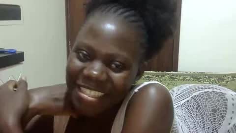 Snapshot of sweet_sharon01 chatting on 10/31/25, 09:49 Sharon online show from 10/31/25, 09:49