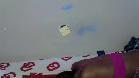 sweet_sheee online show from 01/14/26, 07:25