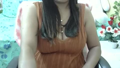 Snapshot of sweet_shivani chatting on 03/05/25, 11:17 sweet_shivani online show from 03/05/25, 11:17